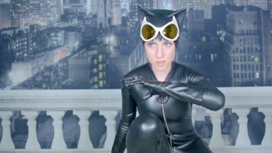Lana Rain - Catwoman Encounters Bane | DC's Batman